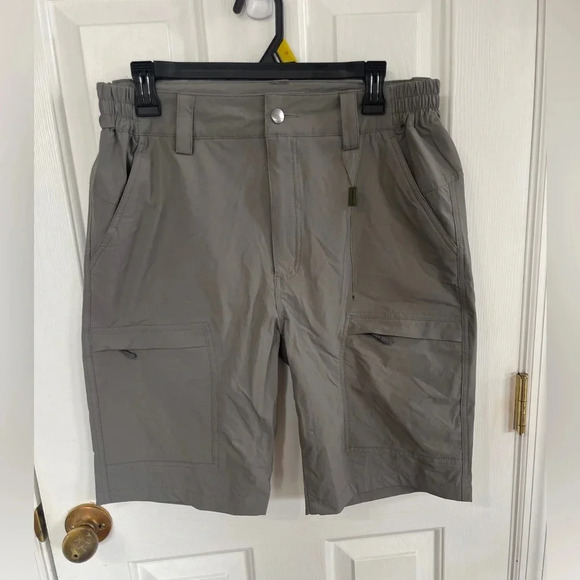 Free Kite SIZE 32 Men’s Shorts  Tactical Brown Cargo Hook & Loop Pockets NWOT - Picture 1 of 5